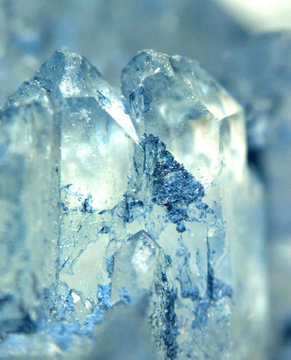 Blue Smectite on Faden Quartz Crystals