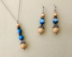 Blue imperial jasper and clear wood custom jewelry set - earrings and a pendant ~ Motley Mix design`