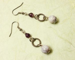 Long sophisticated earrings with natural amethyst and Botswana agate